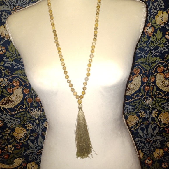 32" beaded tassel necklace - Picture 1 of 4